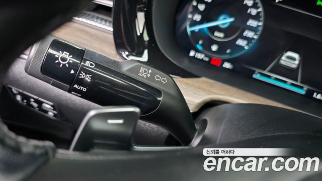 Kia K5 2020 — photo 28