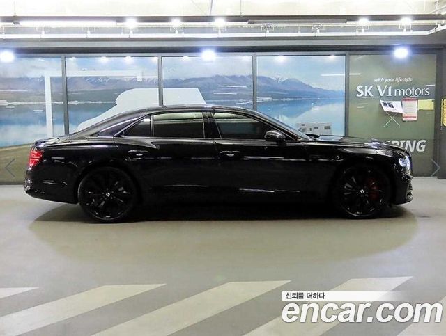 Bentley Flying Spur 2021 — photo 3