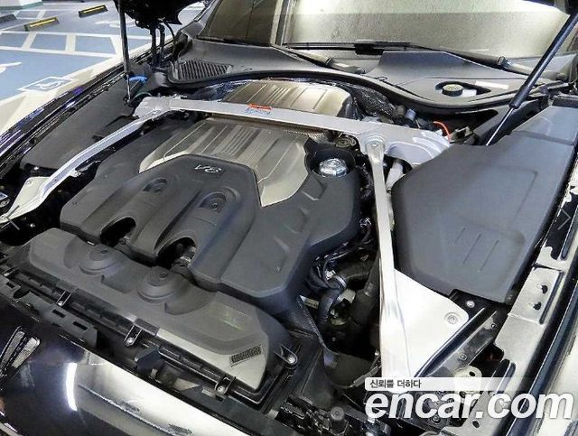 Bentley Flying Spur 2021 — photo 19
