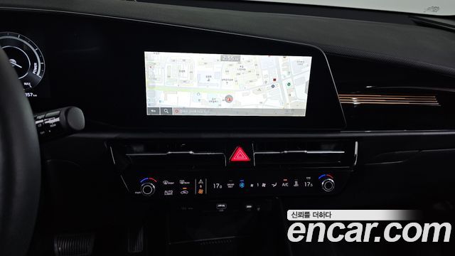 Kia Niro 2024 — photo 12