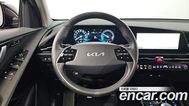 Kia Niro 2024 — photo 21