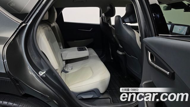 Kia EV6 2023 — photo 12