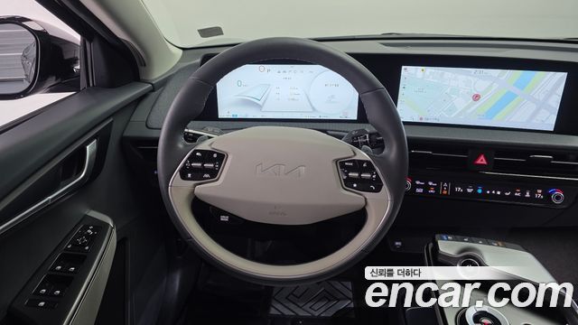 Kia EV6 2023 — photo 13