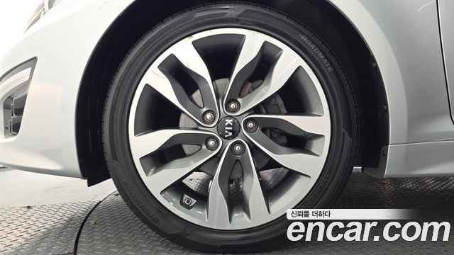 Kia K5 2015 — photo 5