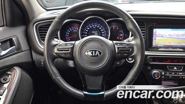 Kia K5 2015 — photo 13