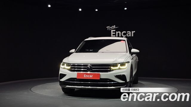 Volkswagen Tiguan 2022 — photo 3