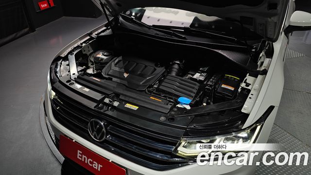 Volkswagen Tiguan 2022 — photo 6
