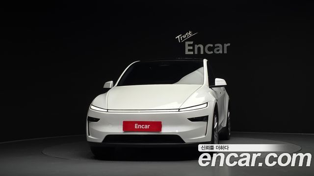 Tesla Model Y 2025 — photo 3