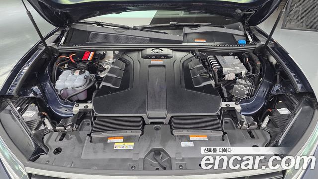 Volkswagen Touareg 2024 — photo 6