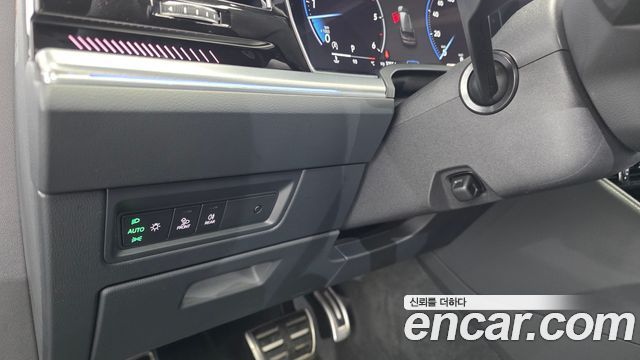 Volkswagen Touareg 2024 — photo 30