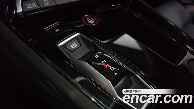 Audi RS e-tron GT 2022 — photo 12