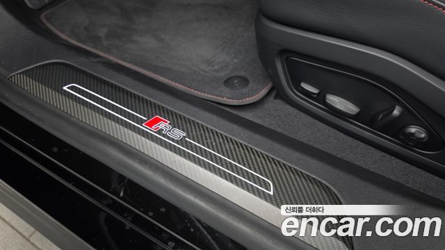 Audi RS e-tron GT 2022 — photo 32