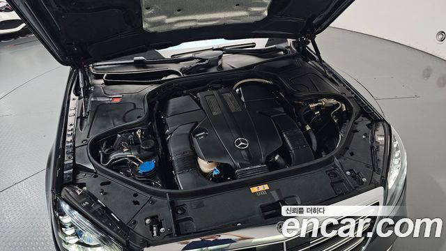 Mercedes-Benz S-Class 2020 — photo 6