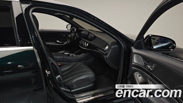 Mercedes-Benz S-Class 2020 — photo 17
