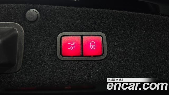 Mercedes-Benz S-Class 2020 — photo 26