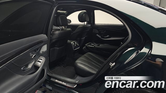 Mercedes-Benz S-Class 2020 — photo 16