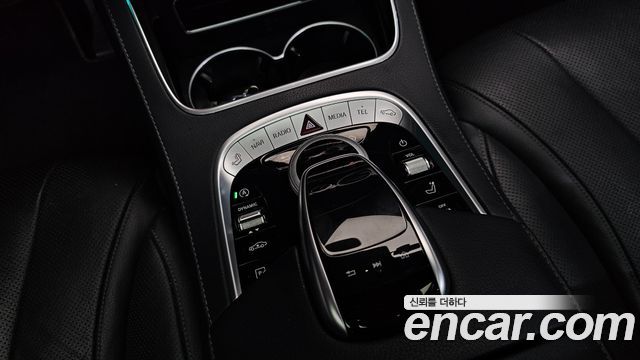 Mercedes-Benz S-Class 2020 — photo 34