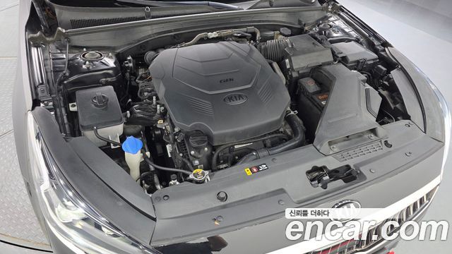 Kia K7 2018 — photo 6