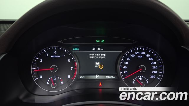 Kia K7 2018 — photo 8
