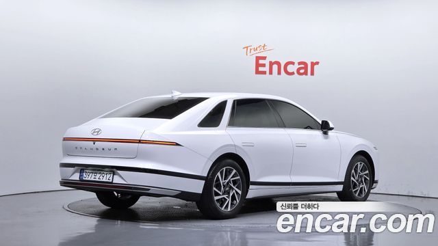 Hyundai Grandeur 2023 — photo 2