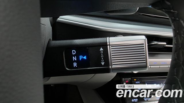 Hyundai Grandeur 2023 — photo 12