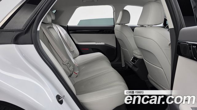 Hyundai Grandeur 2023 — photo 17