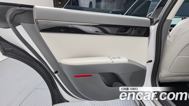 Hyundai Grandeur 2023 — photo 15