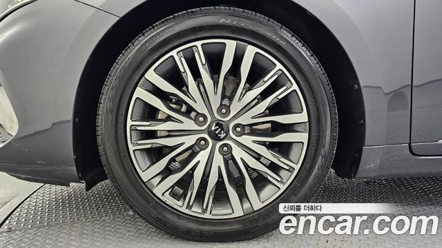 Kia K7 2020 — photo 5