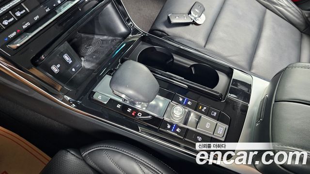 Kia K7 2020 — photo 12
