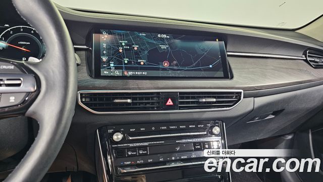 Kia K7 2020 — photo 19
