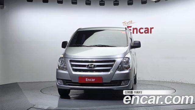 Hyundai Starex 2017 — photo 3