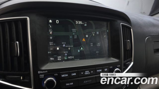 Hyundai Starex 2017 — photo 20