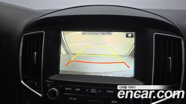 Hyundai Starex 2017 — photo 21