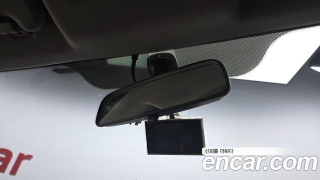 Hyundai Starex 2017 — photo 30