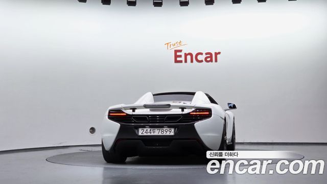 Mclaren 650S 2015 — photo 4