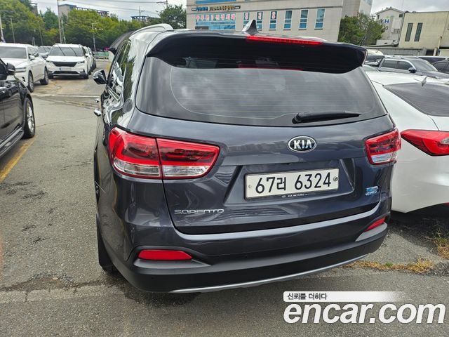 Kia Sorento 2015 — photo 4