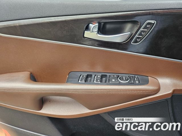 Kia Sorento 2015 — photo 11