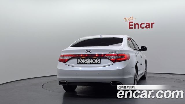 Hyundai Grandeur 2016 — photo 4