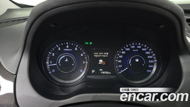 Hyundai Grandeur 2016 — photo 8