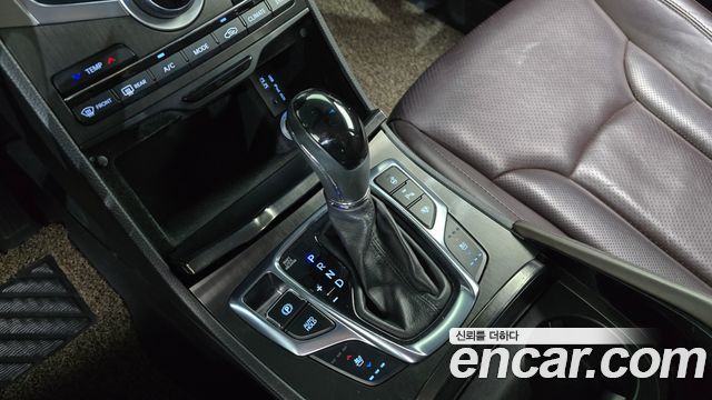 Hyundai Grandeur 2016 — photo 9