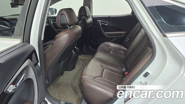 Hyundai Grandeur 2016 — photo 11