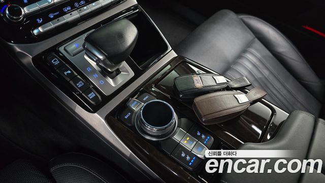 Genesis EQ900 2018 — photo 9