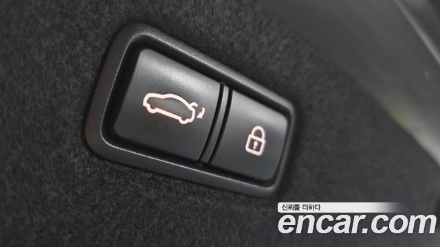 Genesis EQ900 2018 — photo 20