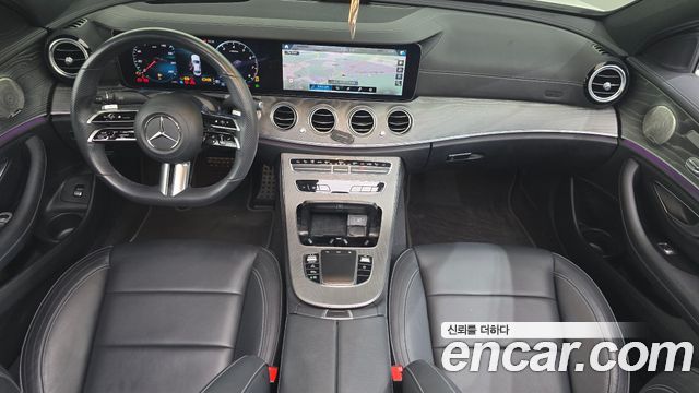Mercedes-Benz E-Class 2021 — photo 7