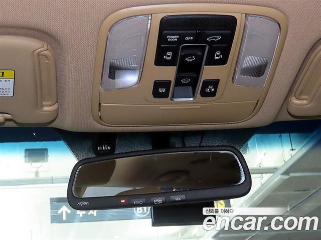Kia Canival 2016 — photo 15