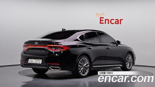 Hyundai Grandeur 2018 — photo 2