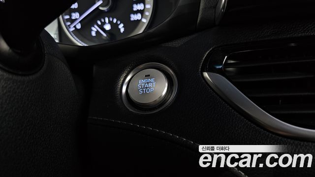 Hyundai Grandeur 2018 — photo 25