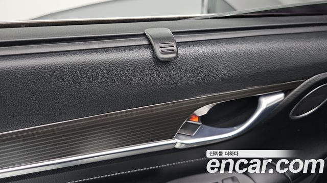 Hyundai Grandeur 2018 — photo 27