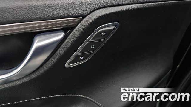 Hyundai Grandeur 2018 — photo 30