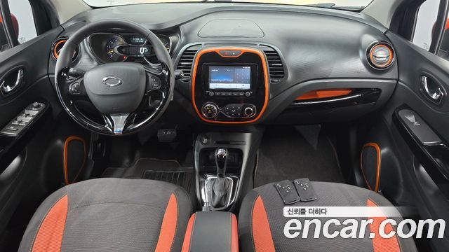 Renault Korea QM3 2015 — photo 10